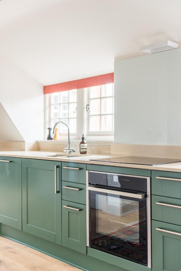 Amazing Penthouse, Stunning Views, Castle 2 Mins Edimburgo Exterior foto